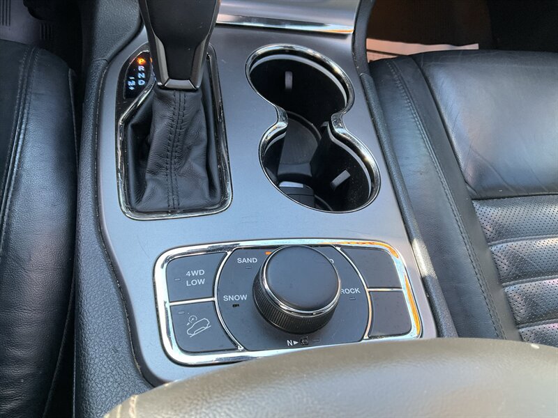 Used 2019 Jeep Grand Cherokee Limited X AWD/4WD image 26