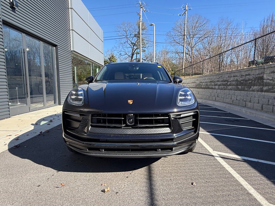 New 2026 Porsche Macan image 10