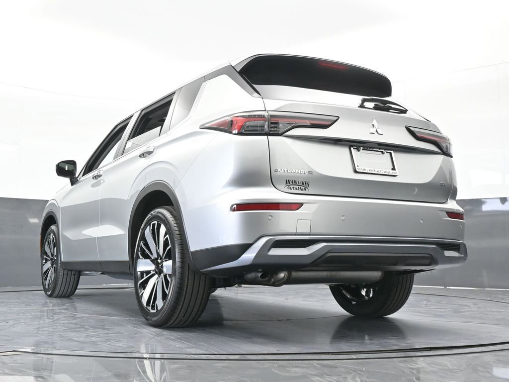 New 2026 Mitsubishi Outlander SE FWD image 59
