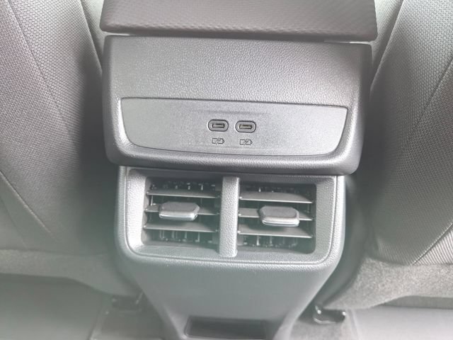 New 2026 Chevrolet Equinox LT w/ Safety and Technology Package AWD/4WD image 15
