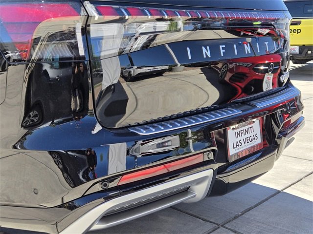 New 2026 INFINITI QX80 Luxe w/ Exterior Package image 9