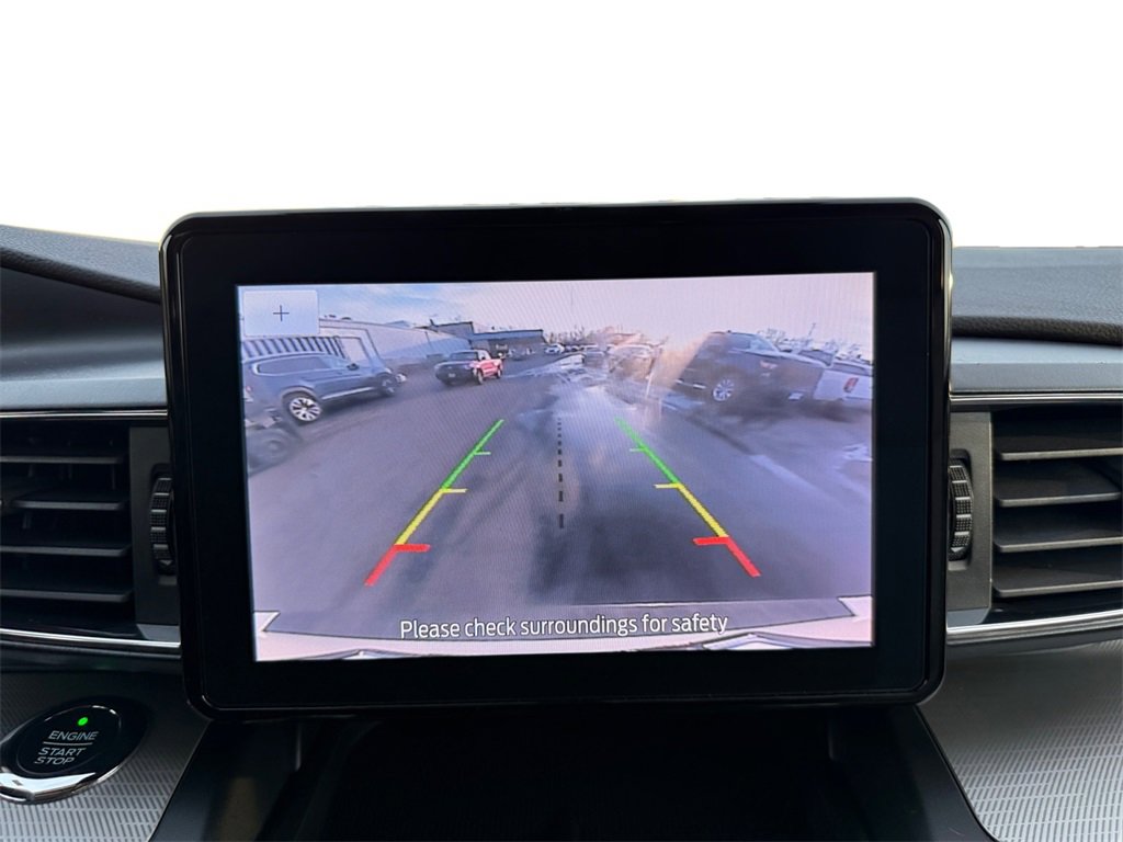 Used 2020 Ford Explorer XLT w/ Equipment Group 202A image 15