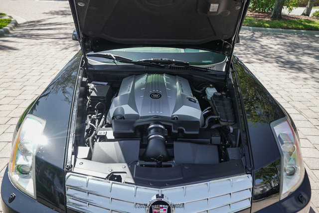 Used 2004 Cadillac XLR image 23