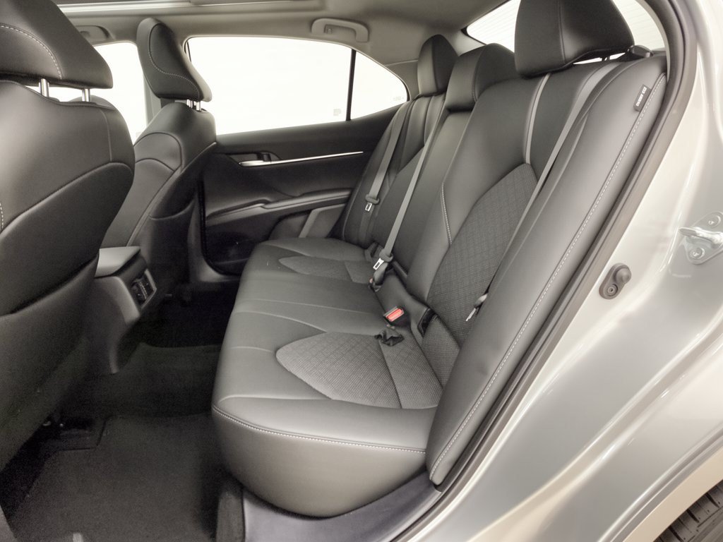 Used 2024 Toyota Camry XSE FWD image 25
