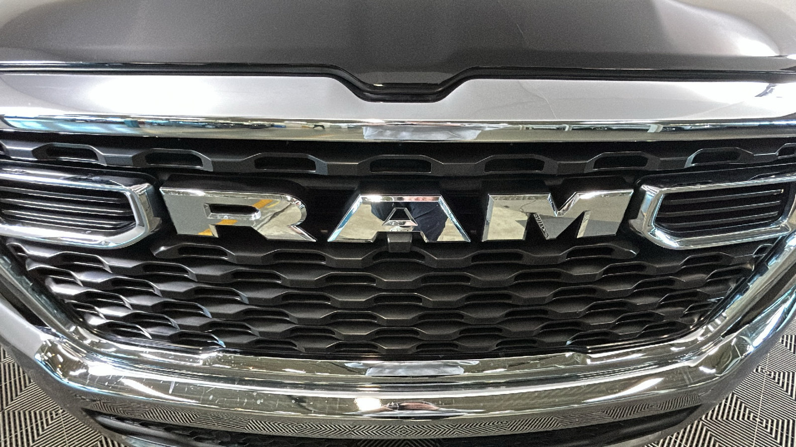Used 2025 RAM 1500 Big Horn AWD/4WD image 10