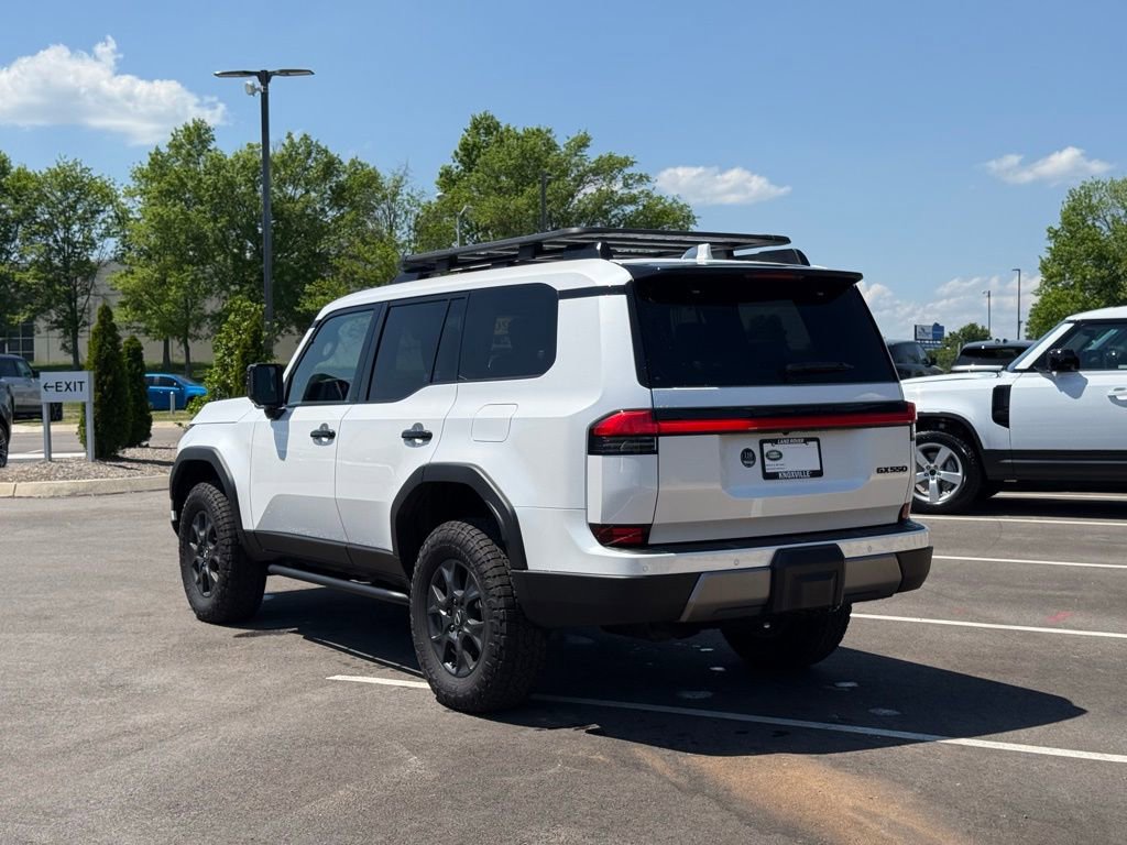 Used 2025 Lexus GX 550 w/ Accessory Package (32) AWD/4WD image 8