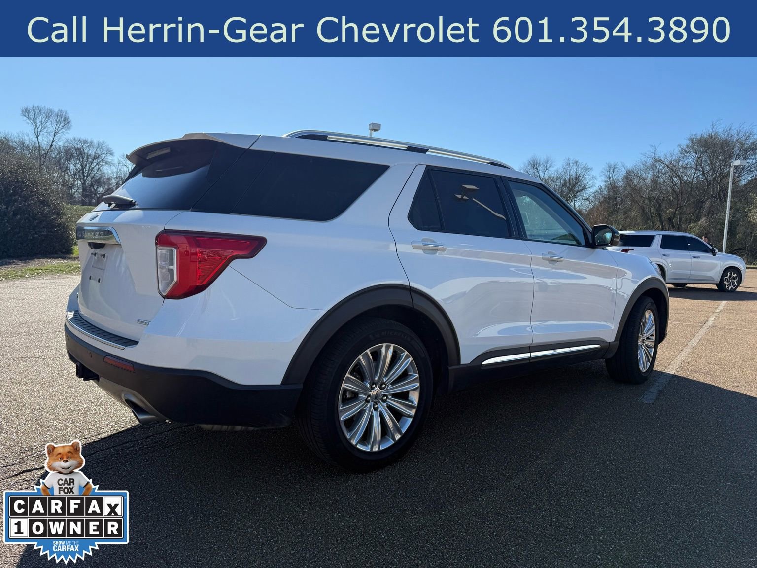 Used 2020 Ford Explorer Limited w/ Class III Trailer Tow Package image 14