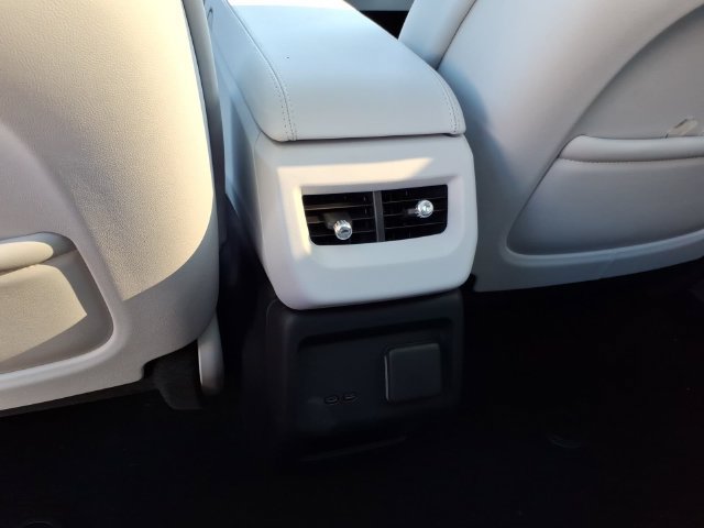 New 2027 Cadillac Optiq Luxury AWD/4WD image 15