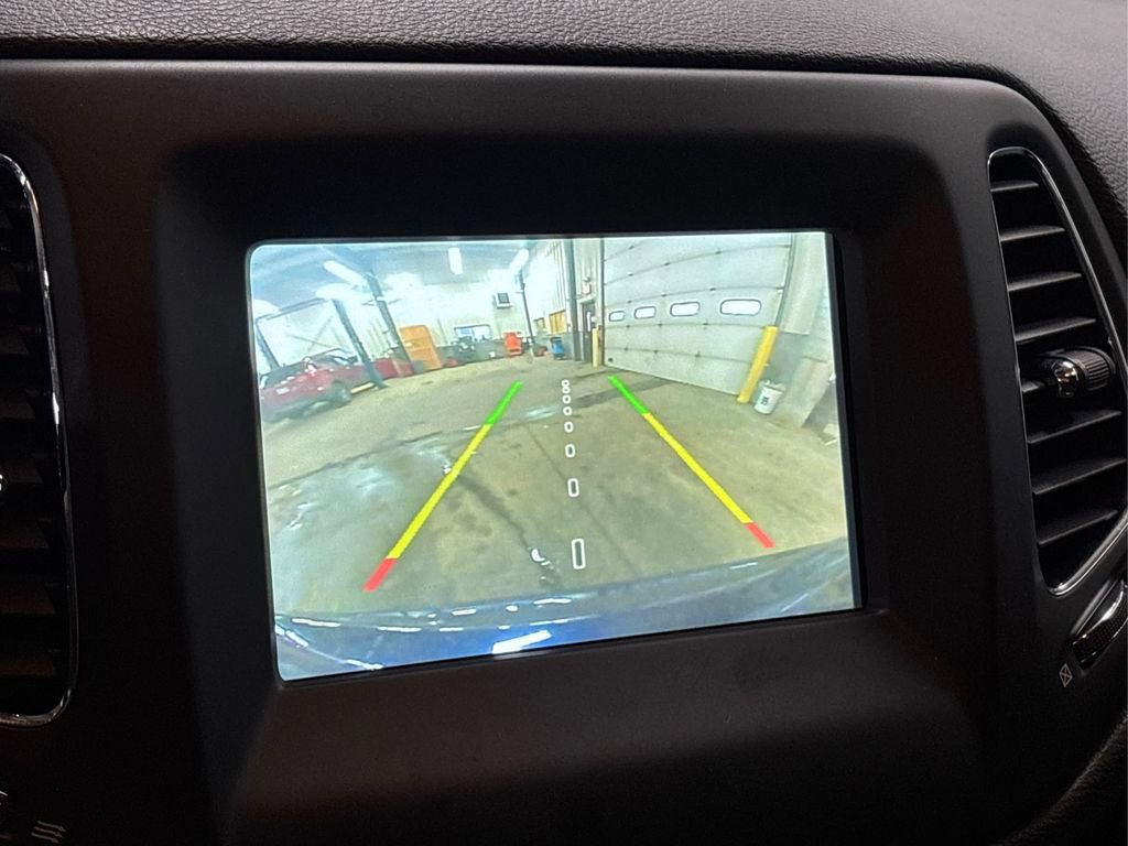 Used 2020 Jeep Compass Latitude w/ Popular Equipment Group image 28