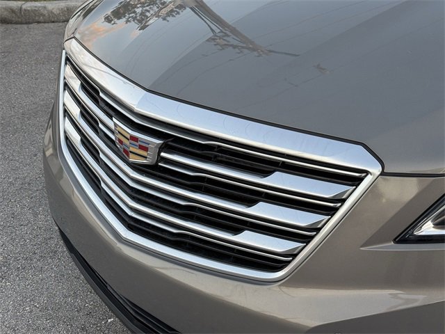 Used 2017 Cadillac XT5 Luxury image 6