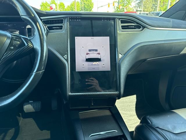 Used 2017 Tesla Model X 90D AWD/4WD image 19