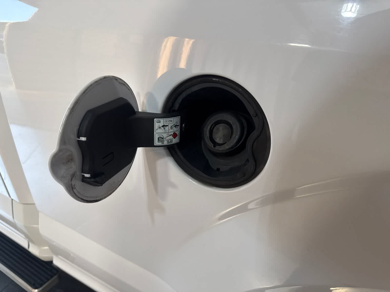 Used 2018 Ford F150 XL w/ Equipment Group 101A Mid RWD image 9