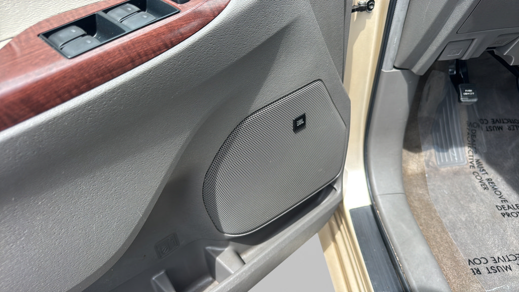 Used 2011 Toyota Sienna XLE w/ Premium Pkg FWD image 21