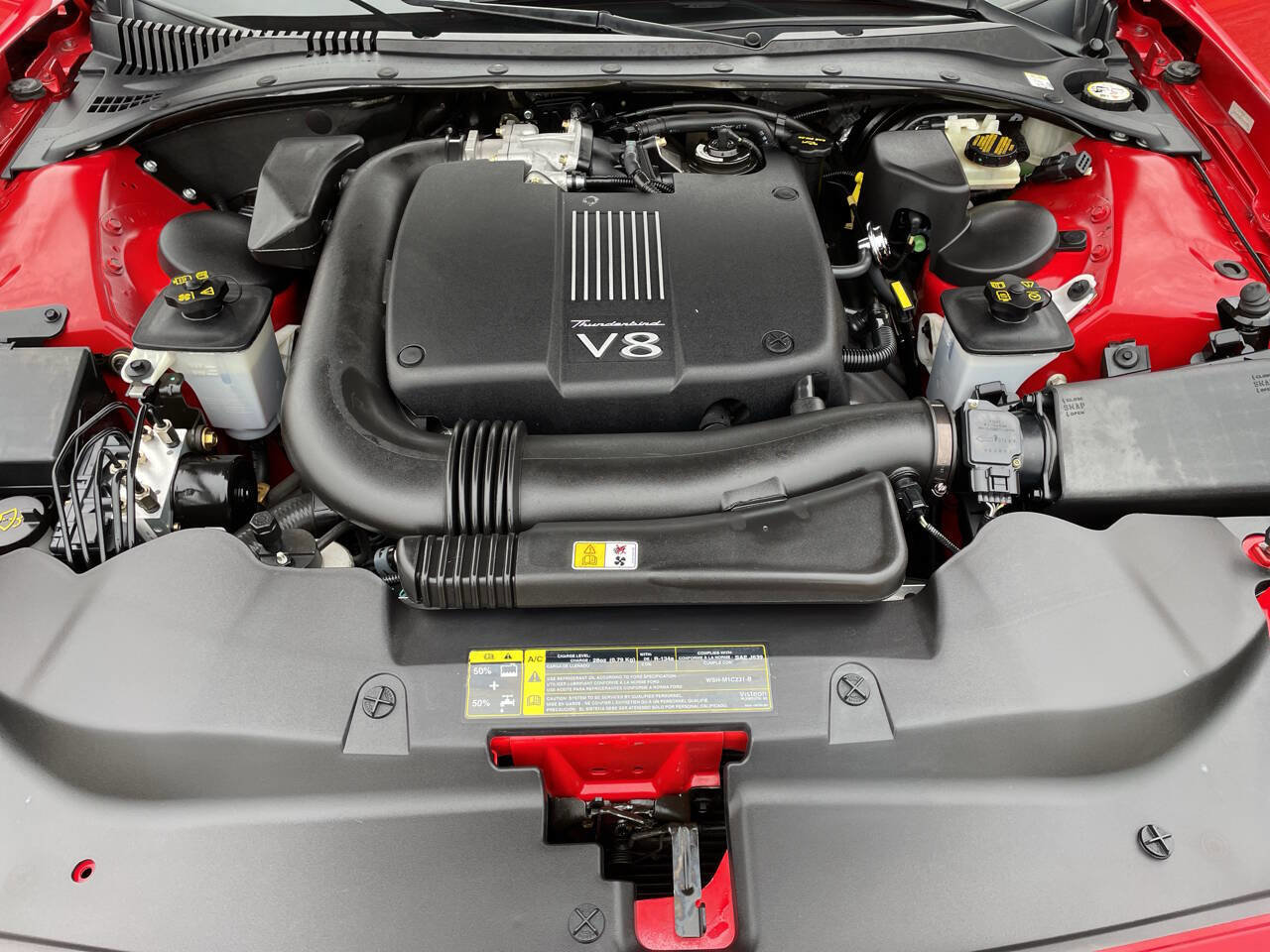 Used 2002 Ford Thunderbird Deluxe image 25