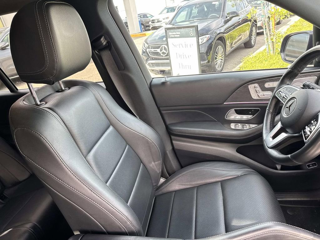 Used 2022 Mercedes-Benz GLE 350 4MATIC image 11