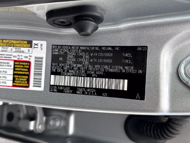 Used 2023 Toyota Highlander Platinum AWD/4WD image 26