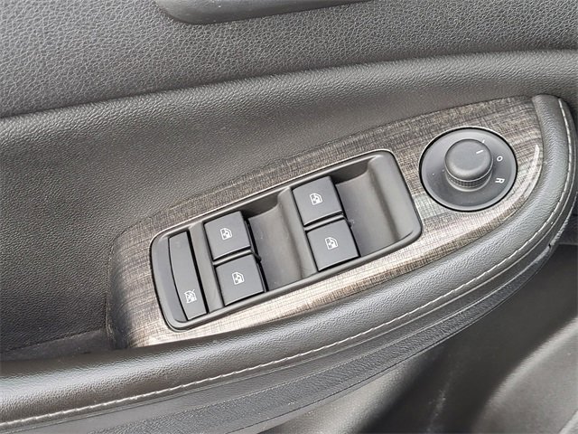 Used 2016 Chevrolet Malibu LTZ image 4