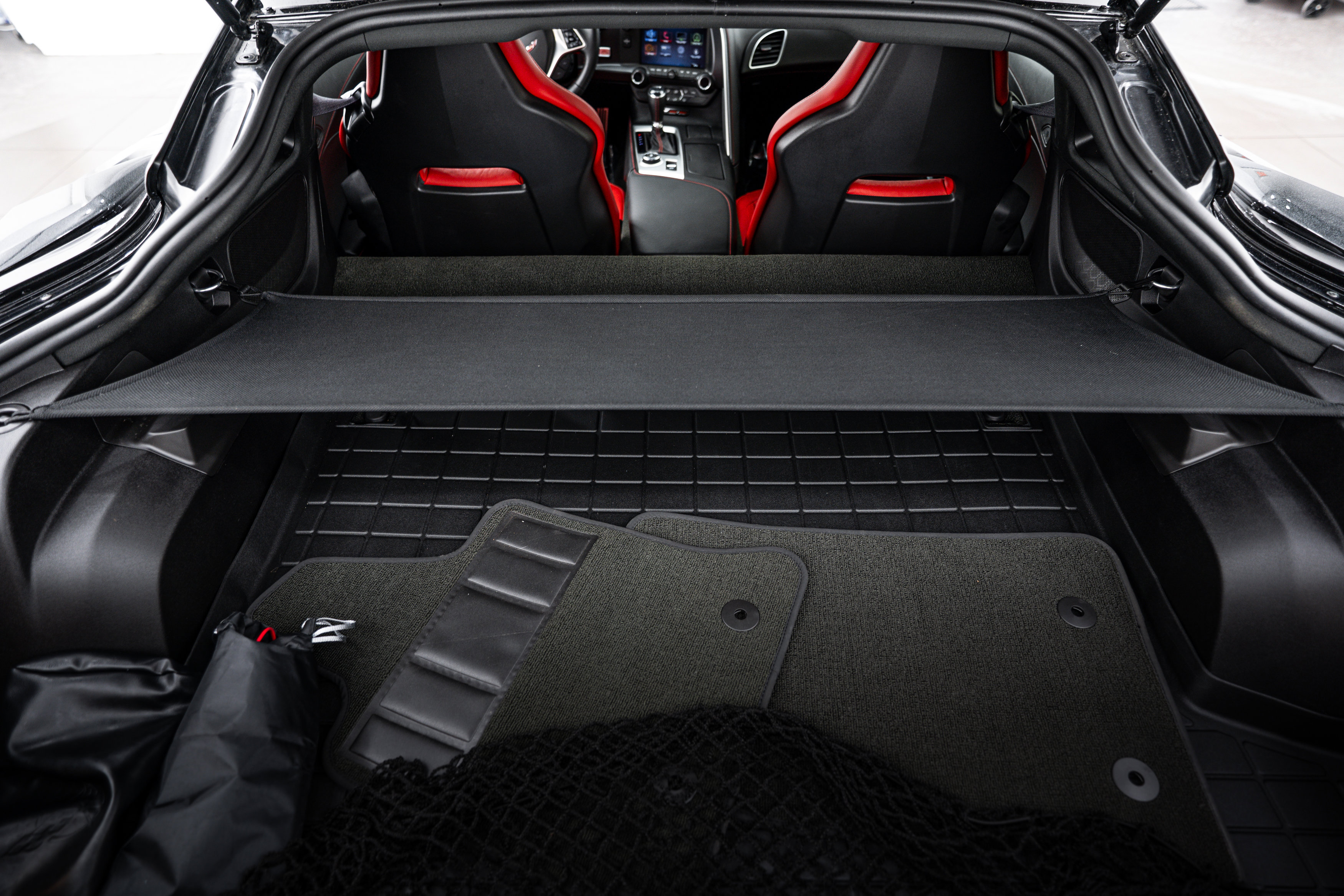 Used 2017 Chevrolet Corvette Z06 w/ Chrome Badge Package image 25