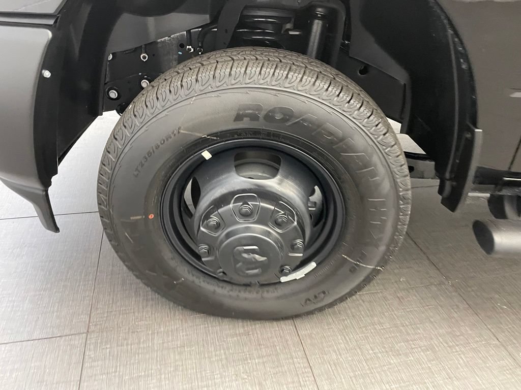 New 2026 RAM 3500 Tradesman AWD/4WD image 9