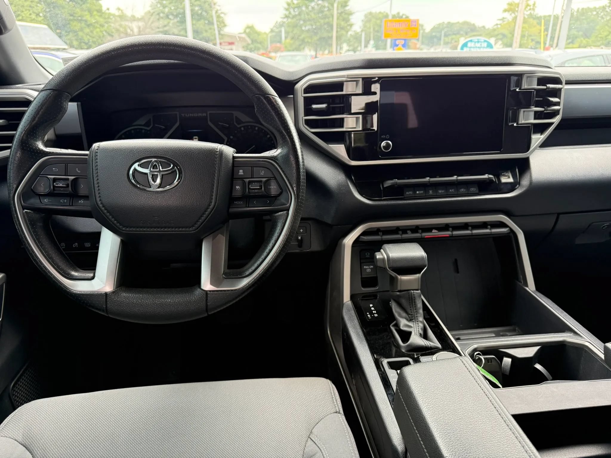Used 2025 Toyota Tundra SR5 w/ SR5 Convenience Package AWD/4WD image 10
