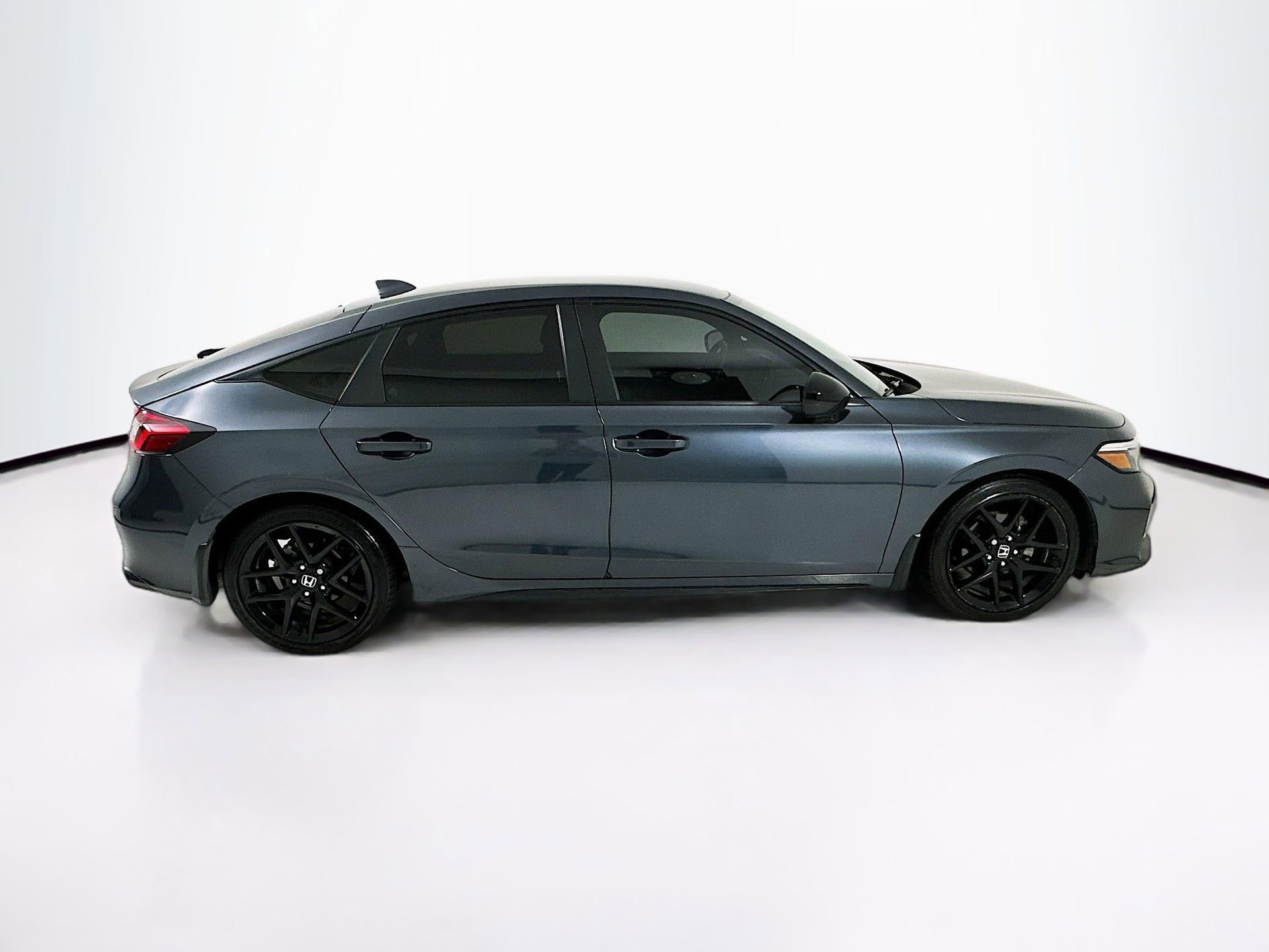 Used 2025 Honda Civic Sport image 9