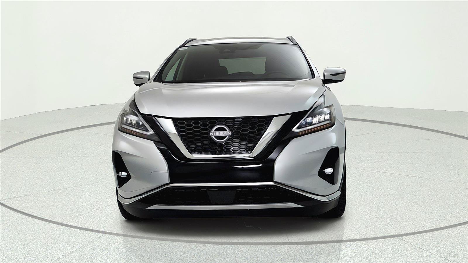 Used 2024 Nissan Murano SV FWD image 2