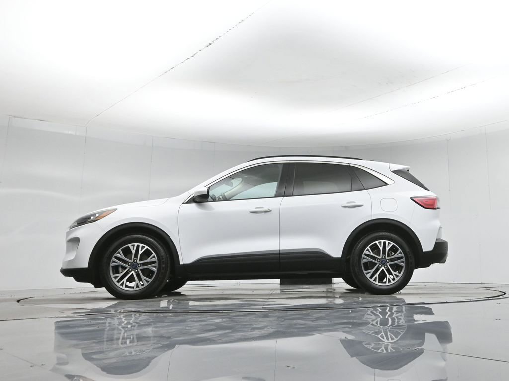 Certified 2020 Ford Escape SEL image 50