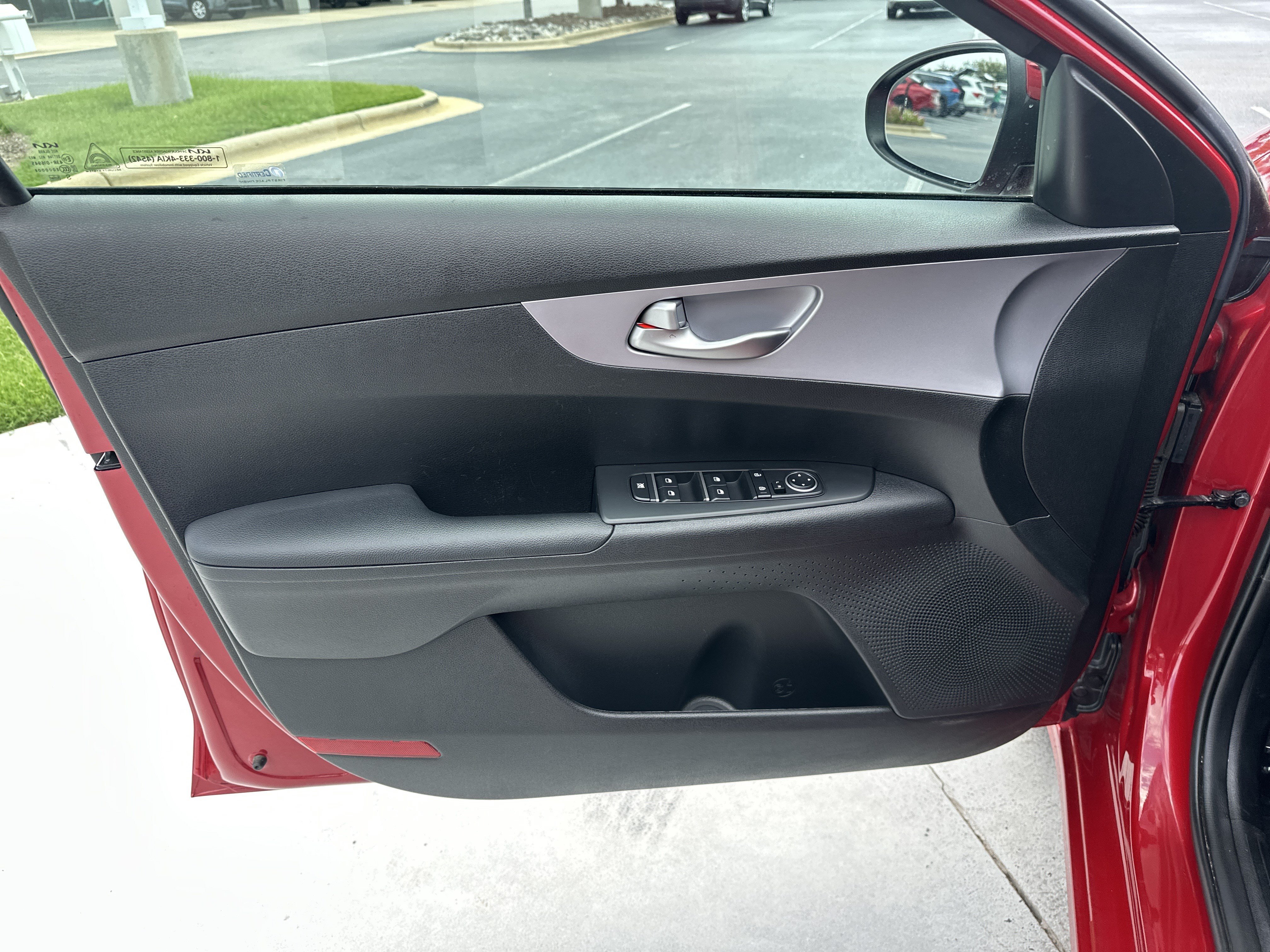 Used 2024 Kia Forte LXS w/ LXS Technology Package FWD image 14