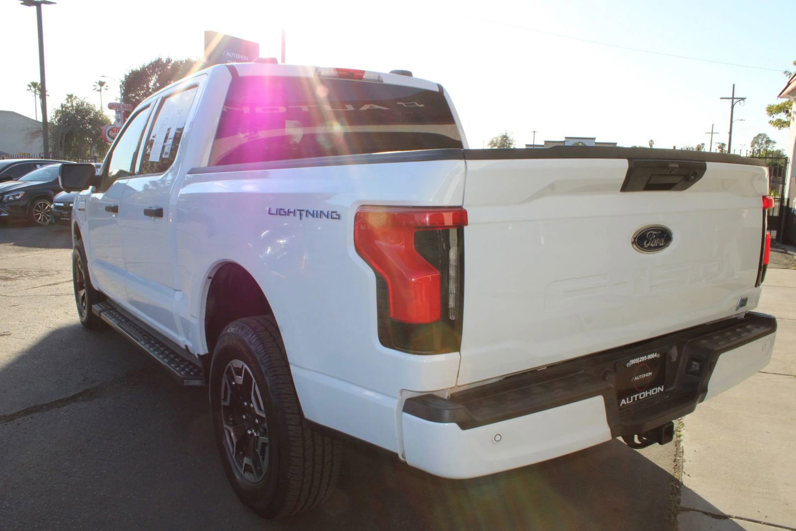 Used 2023 Ford F150 Lightning XLT image 11