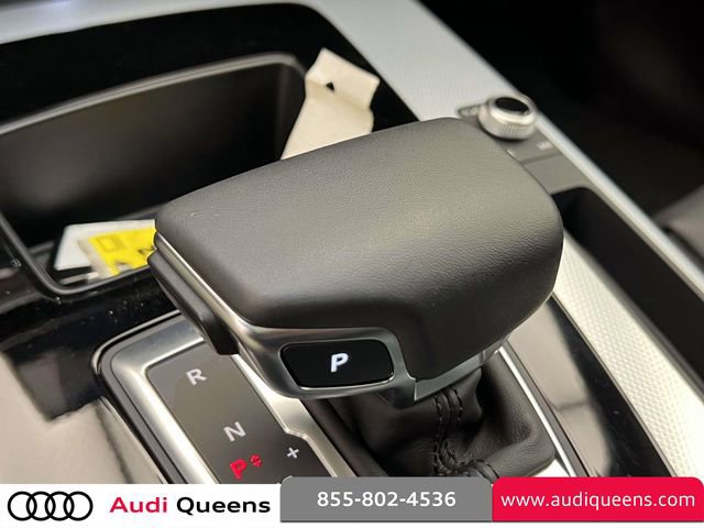 Used 2025 Audi Q5 2.0T Premium Plus w/ Premium Plus Package AWD/4WD image 32