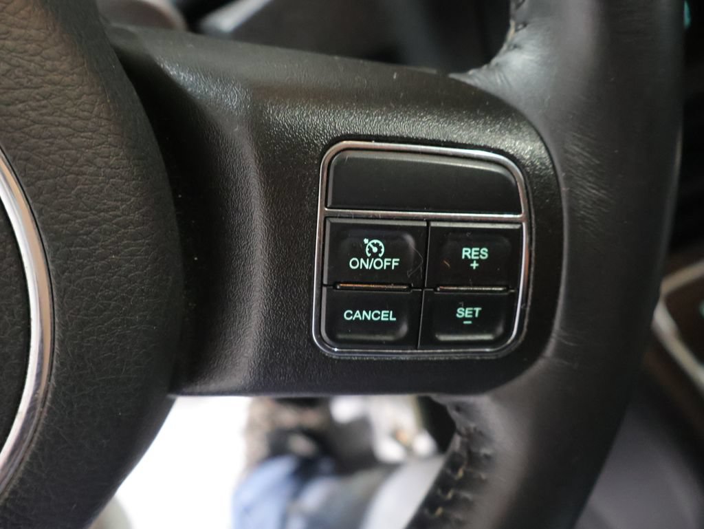 Used 2016 Jeep Patriot High Altitude AWD/4WD image 28