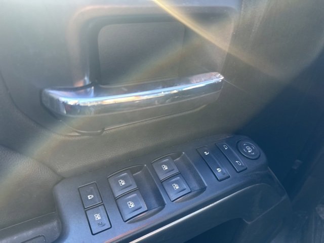 Used 2018 Chevrolet Silverado 1500 LT w/ Texas Edition image 14