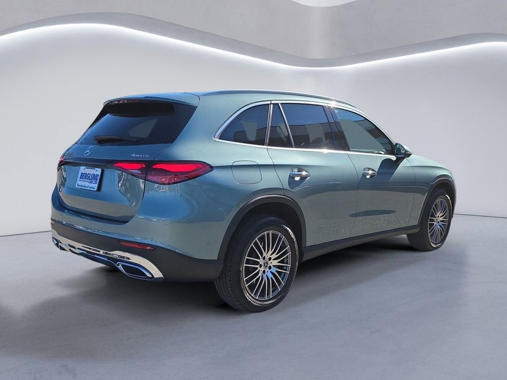 New 2026 Mercedes-Benz GLC 300 4MATIC image 4