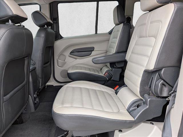 Used 2022 Ford Transit Connect Titanium w/ Trailer Tow Package FWD image 19