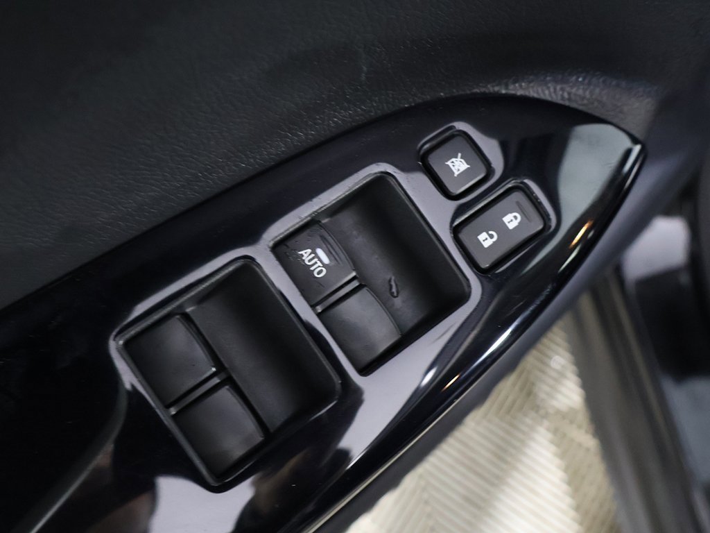 New 2025 Mitsubishi Eclipse Cross LE image 41