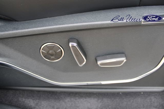 New 2025 Ford F150 Platinum w/ FX4 Off-Road Package image 9