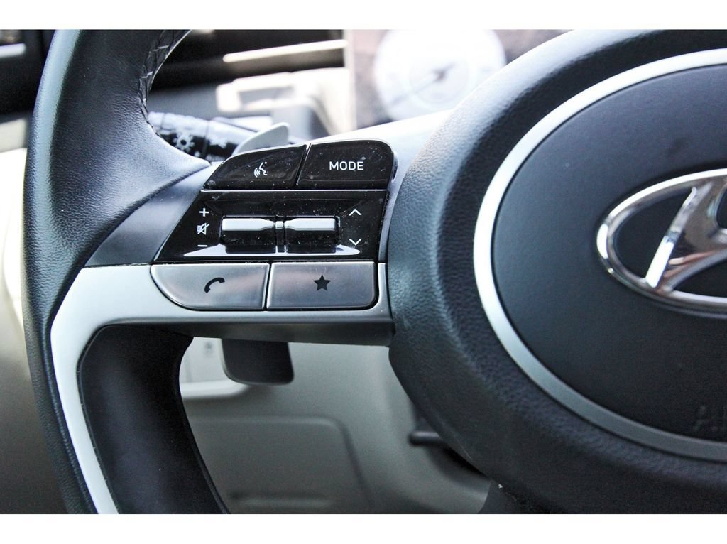 Used 2024 Hyundai Tucson Limited FWD image 19