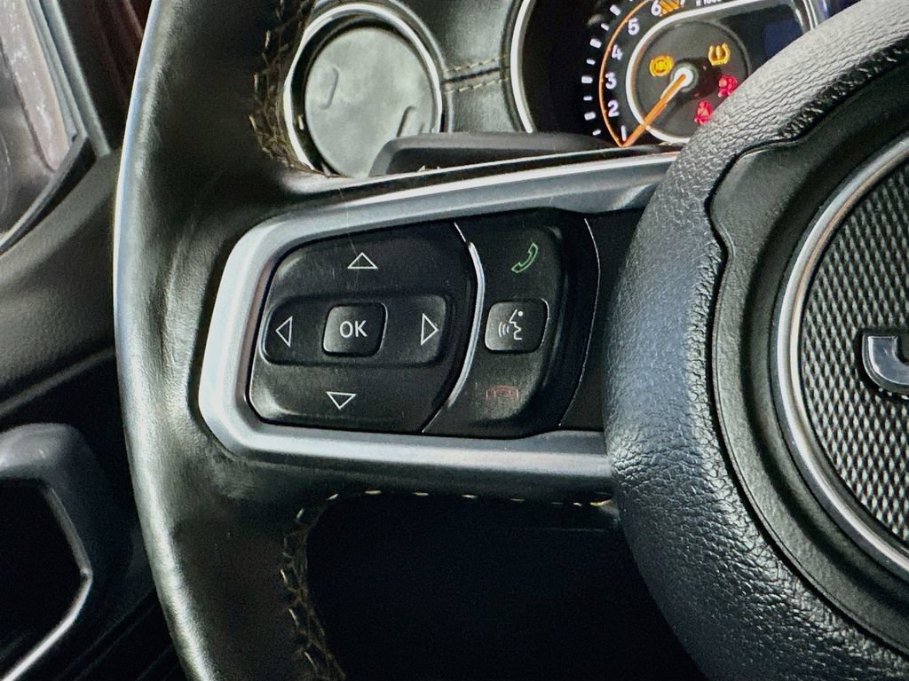 Used 2021 Jeep Wrangler Unlimited Sahara AWD/4WD image 25
