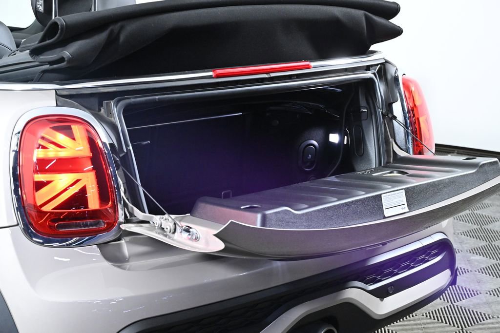 Certified 2024 MINI Cooper S FWD image 30