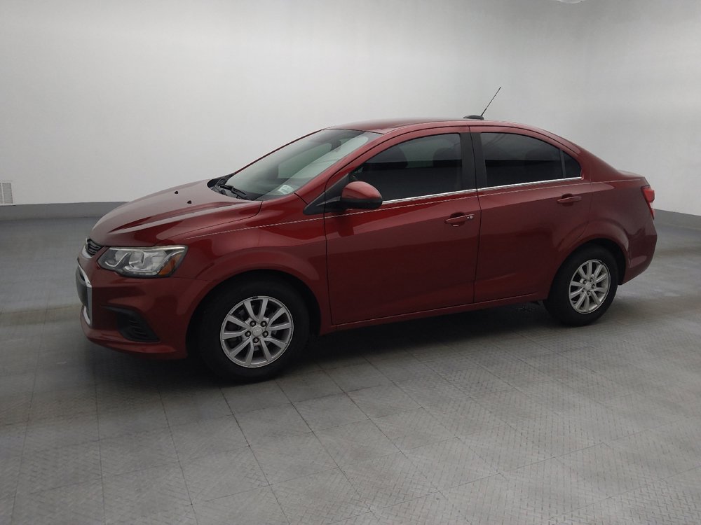 Used 2019 Chevrolet Sonic LT w/ Convenience Package FWD image 2