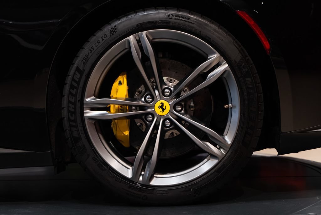 Certified 2019 Ferrari GTC4Lusso AWD/4WD image 14