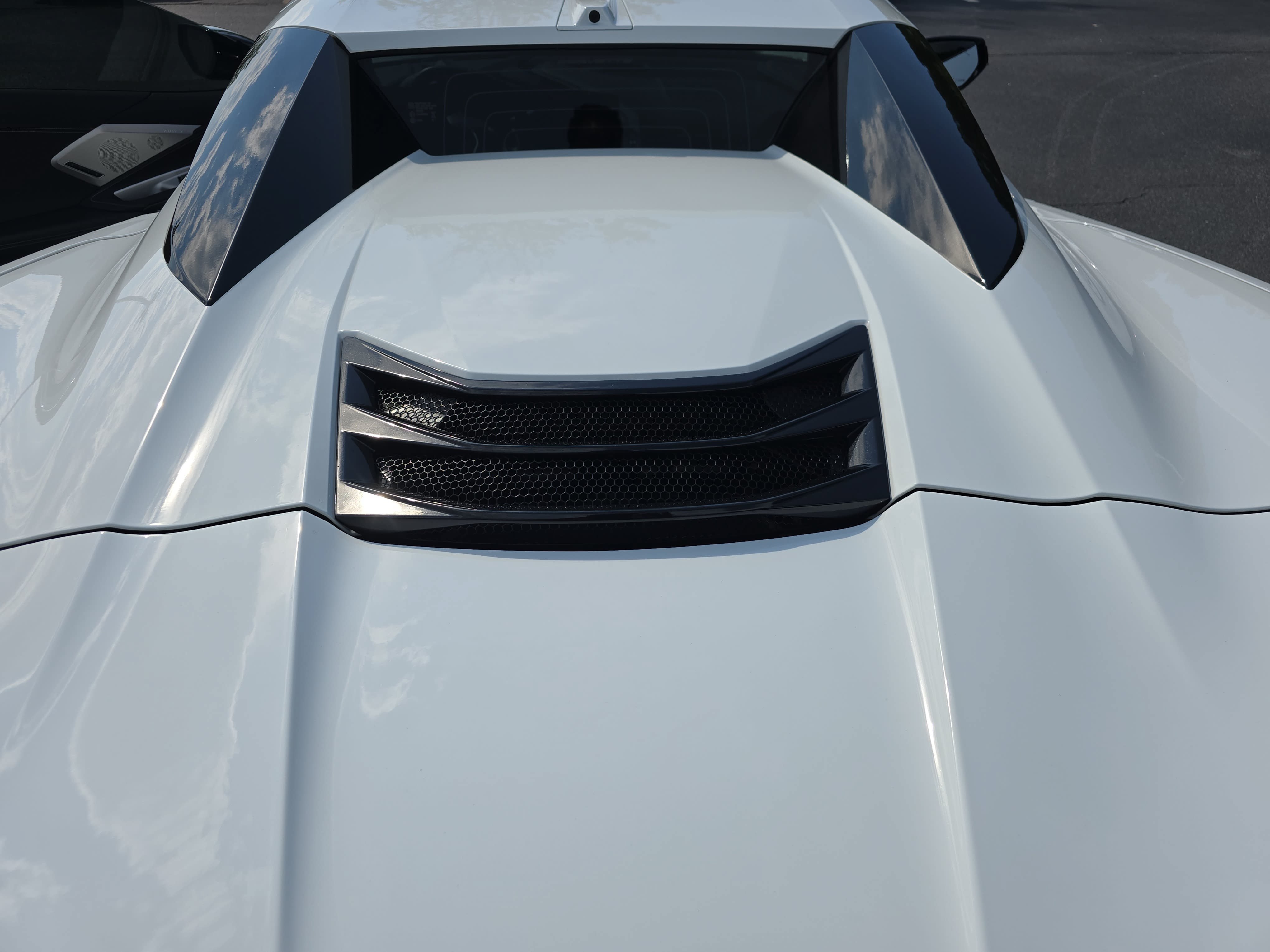 Used 2024 Chevrolet Corvette Stingray Preferred Conv w/ Battery Protection Package RWD image 33