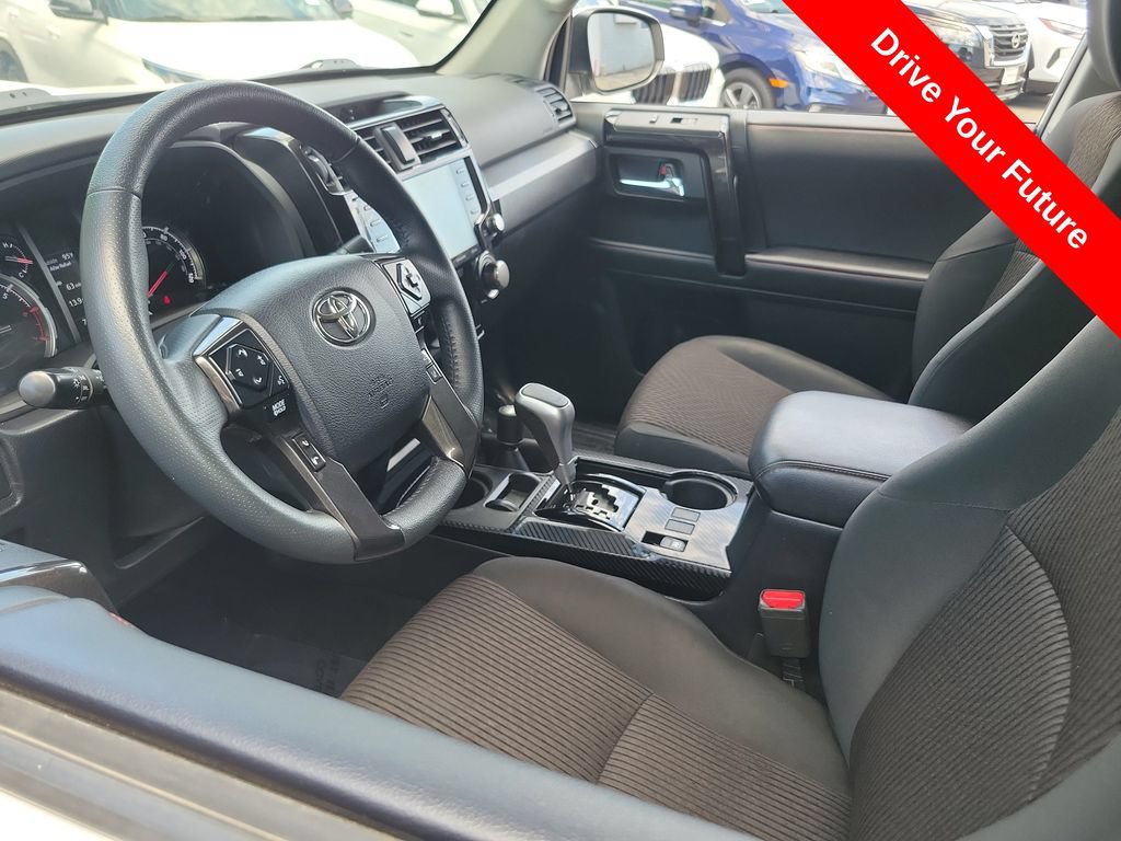 Used 2022 Toyota 4Runner TRD Off-Road AWD/4WD image 3