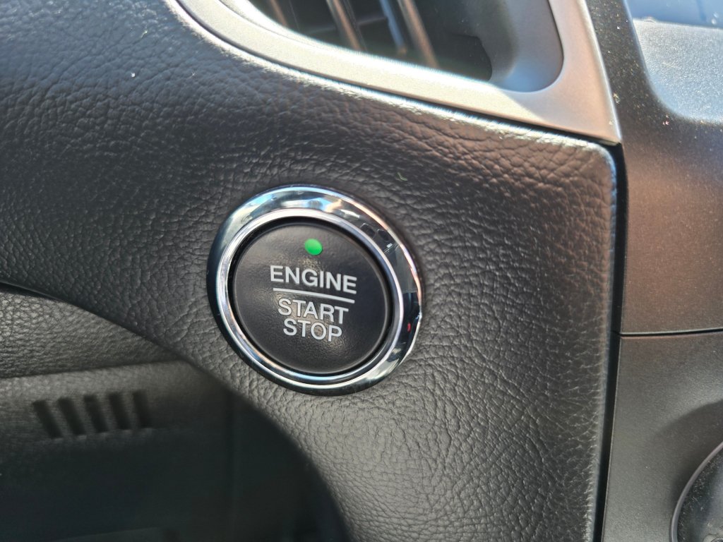 Used 2016 Ford Edge SEL w/ Equipment Group 201A AWD/4WD image 8