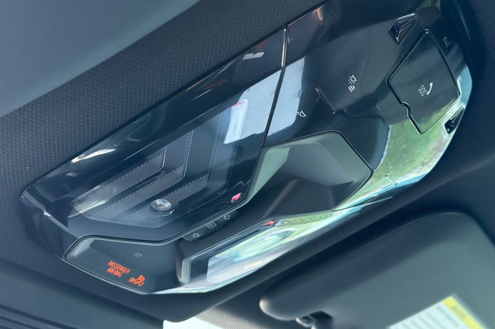 Used 2025 BMW X3 xDrive30i w/ Convenience Package image 22