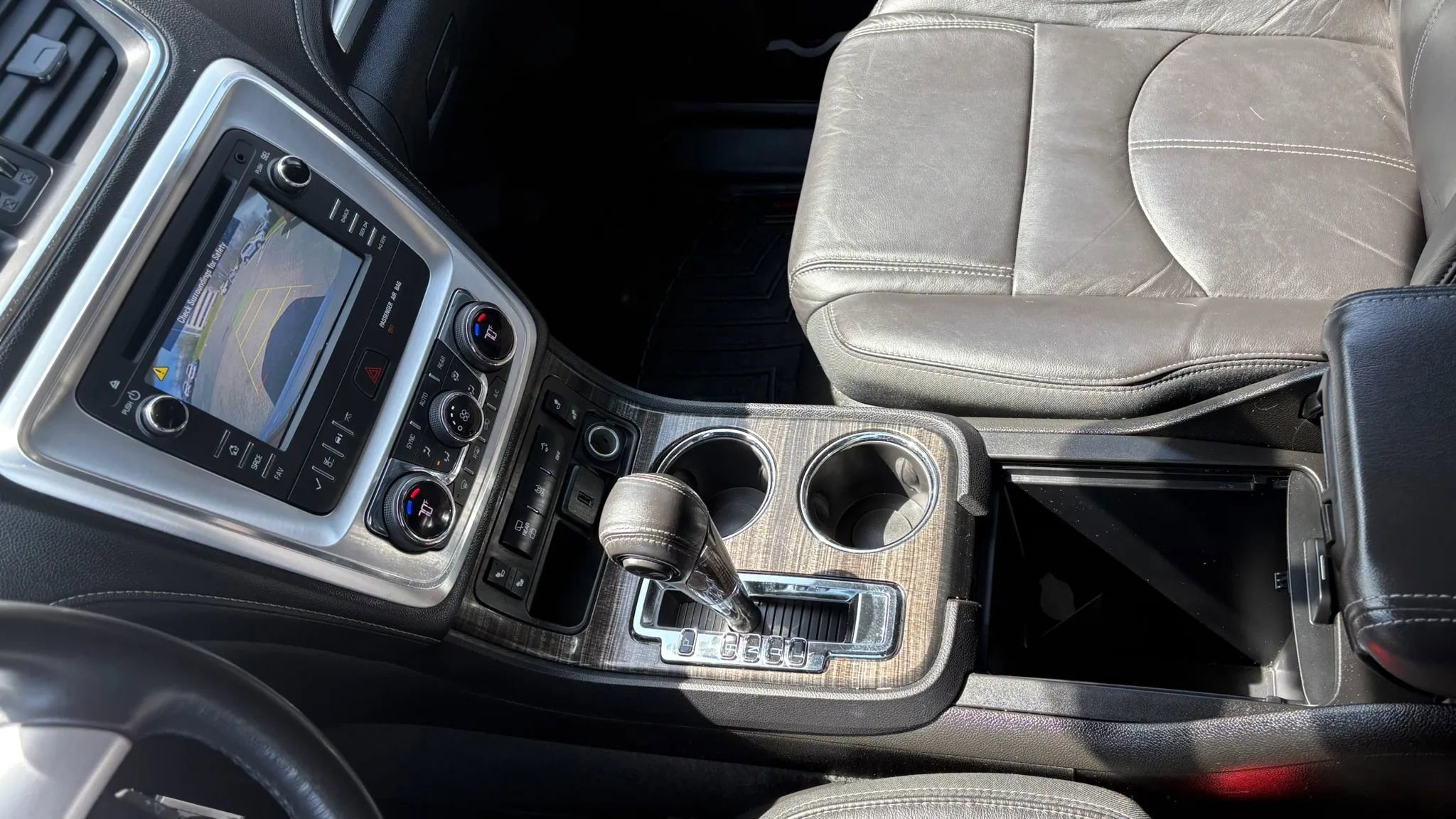 Used 2016 GMC Acadia SLT image 20