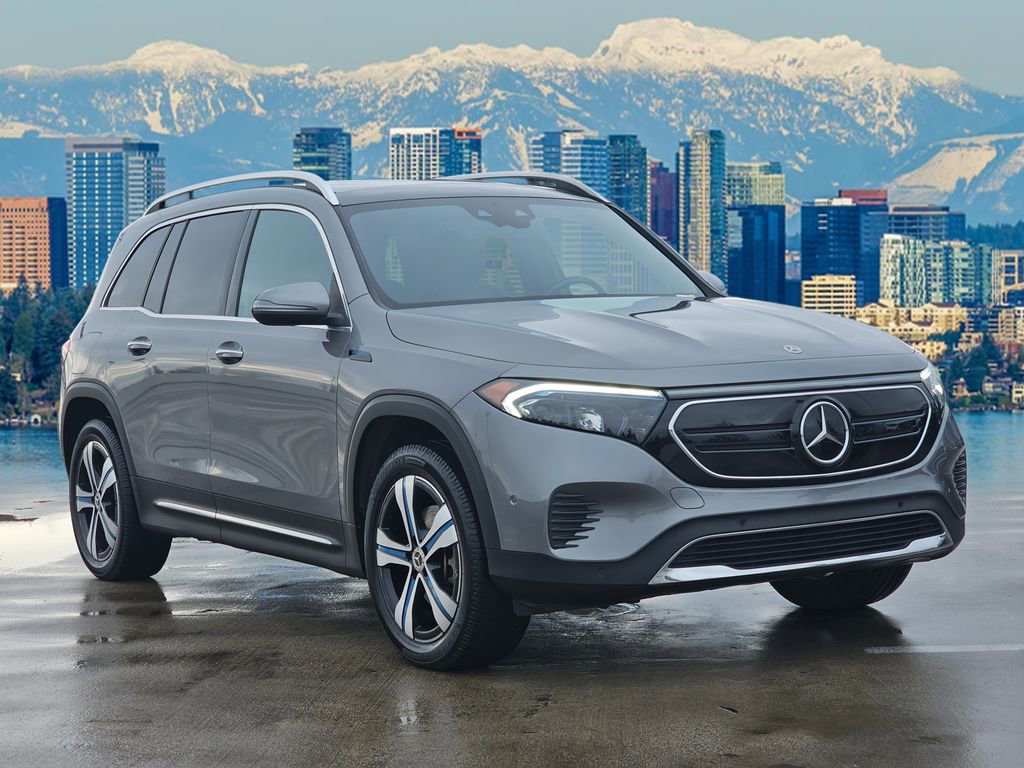 Used 2022 Mercedes-Benz EQB 350 4MATIC image 2