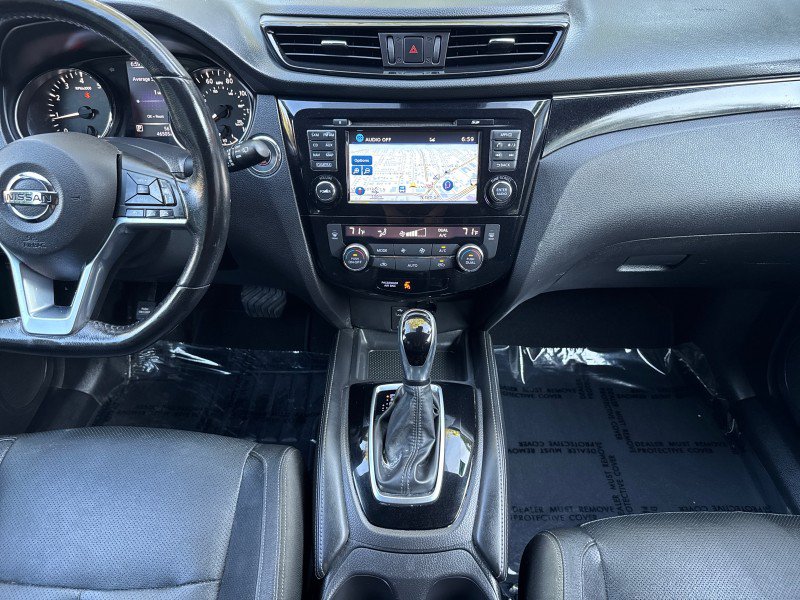 Used 2017 Nissan Rogue Sport SL w/ SL Premium Package AWD/4WD image 17