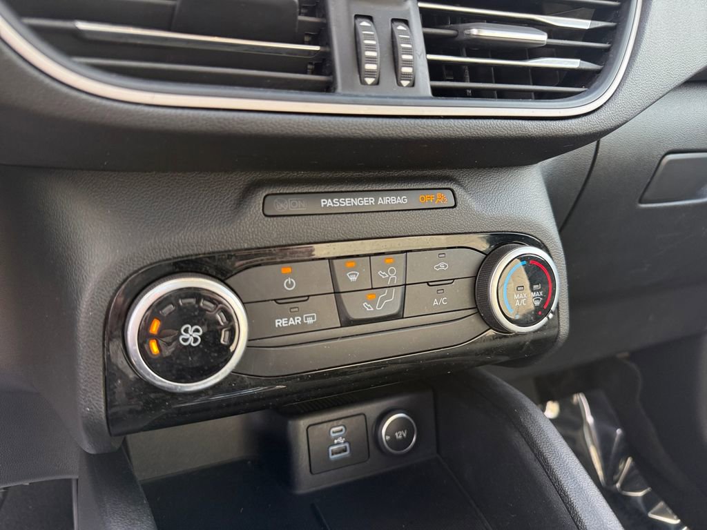 Used 2021 Ford Escape S image 18