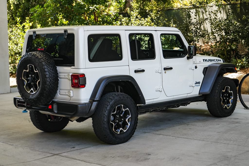 Used 2022 Jeep Wrangler Unlimited Rubicon 4xe w/ Cold Weather Group AWD/4WD image 6
